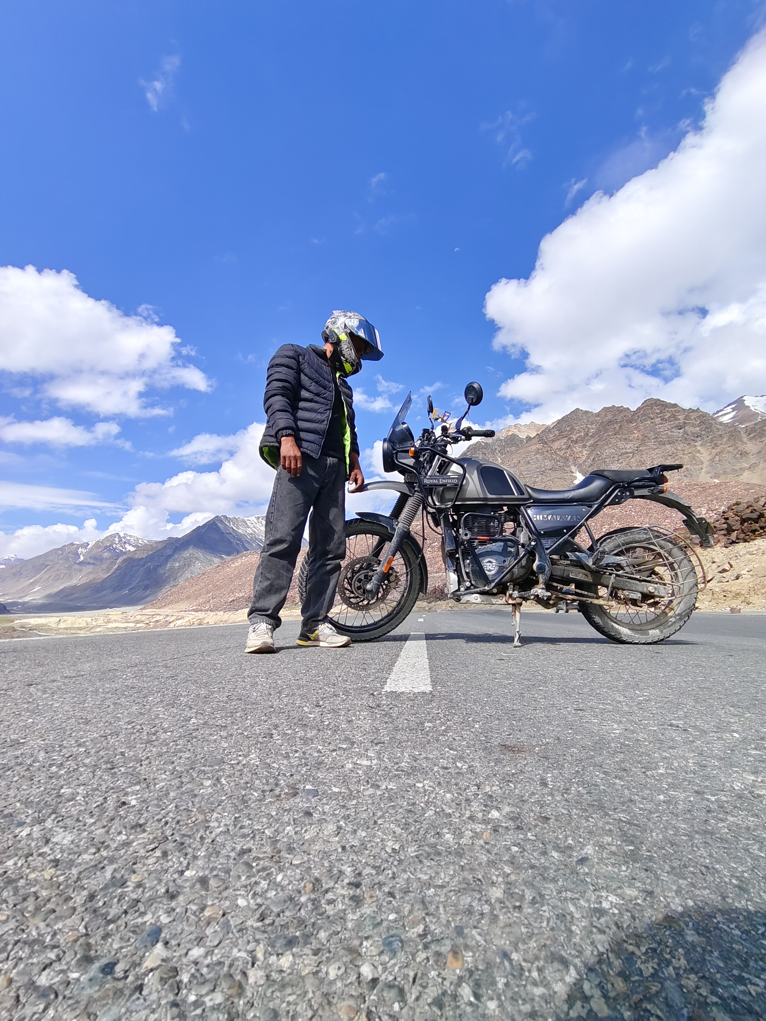uploaded_packages_image/sliders/Ladakh_Zanskar_Tour/6753f1e006c94_10.jpg