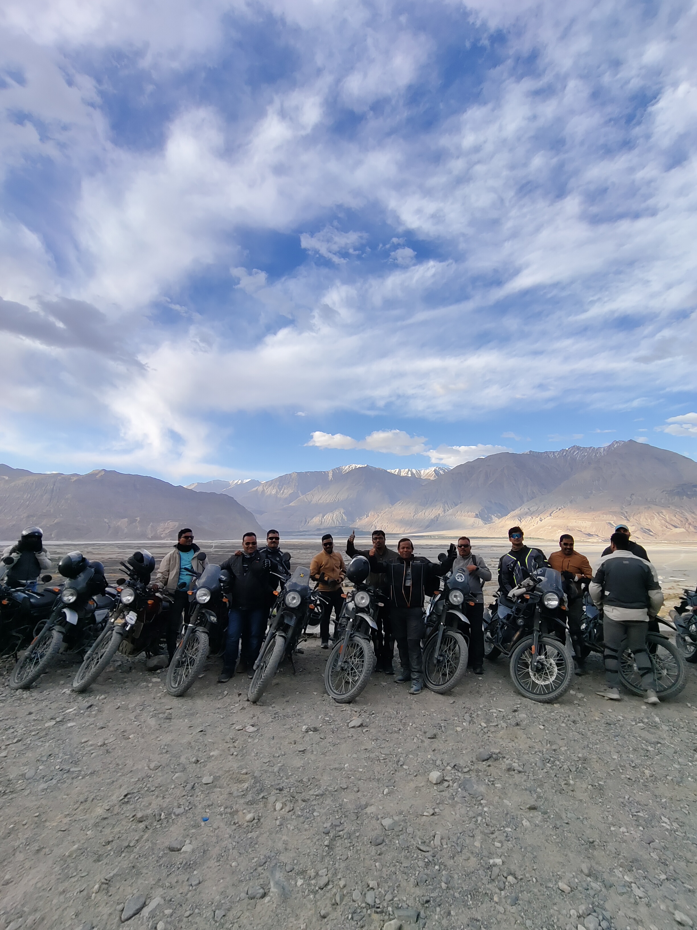 uploaded_packages_image/sliders/Ladakh_Zanskar_Tour/6753f1e006ca9_255.jpg